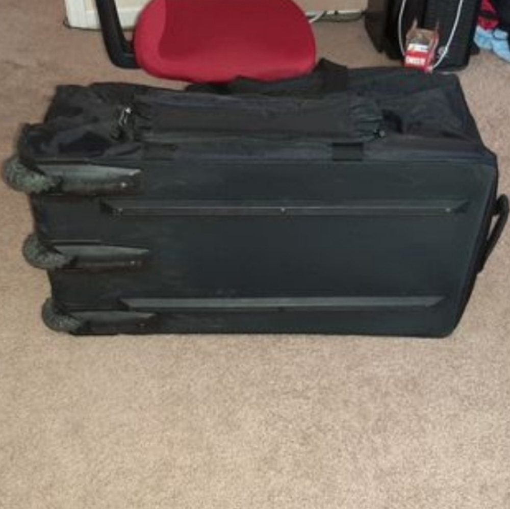 Suitcase - Picture 2 of 4